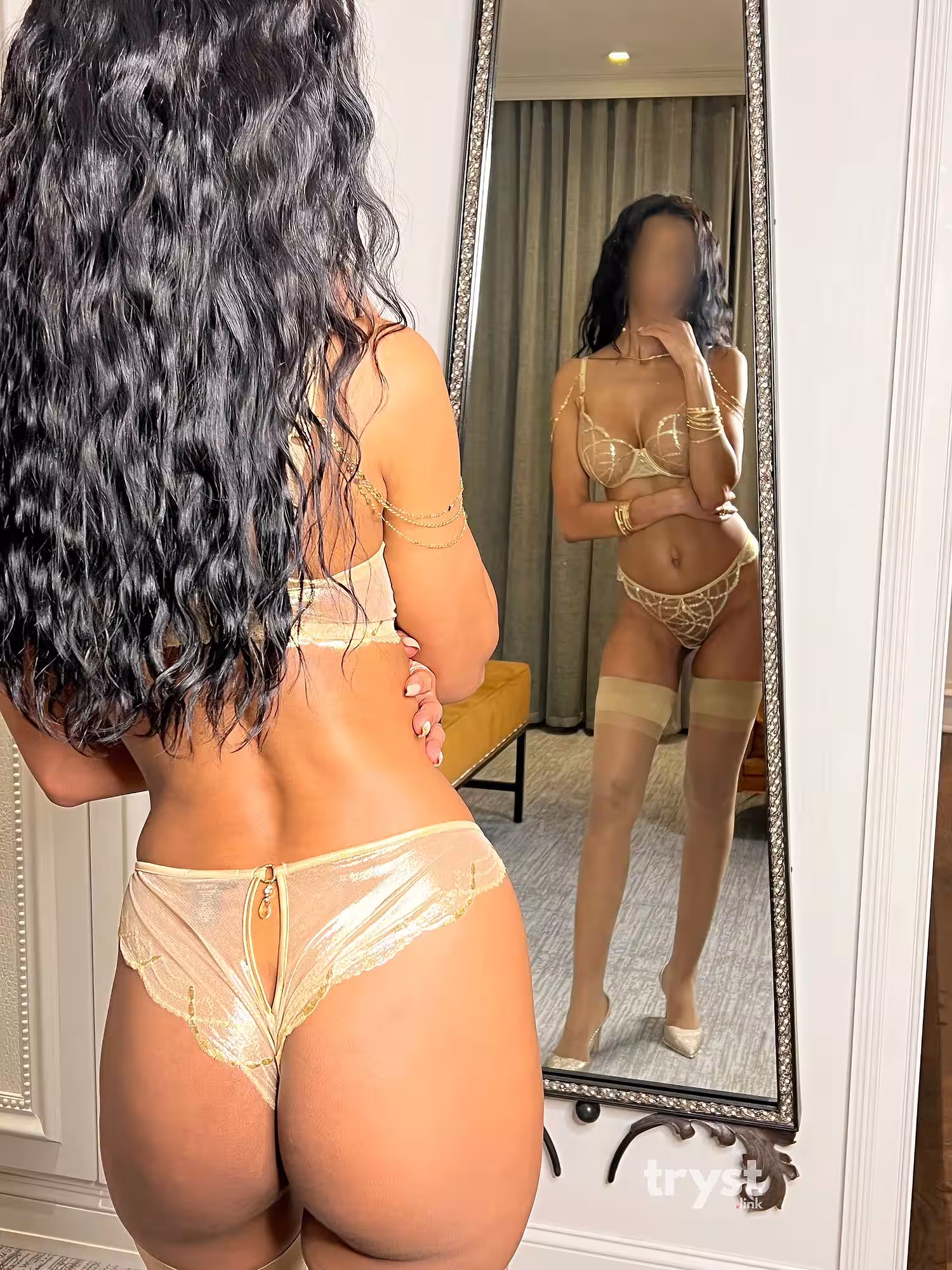 Escort Leona Lisbon in Charlotte, NC