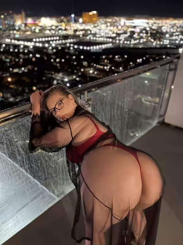 Escort Georgia Marie in Chicago, IL
