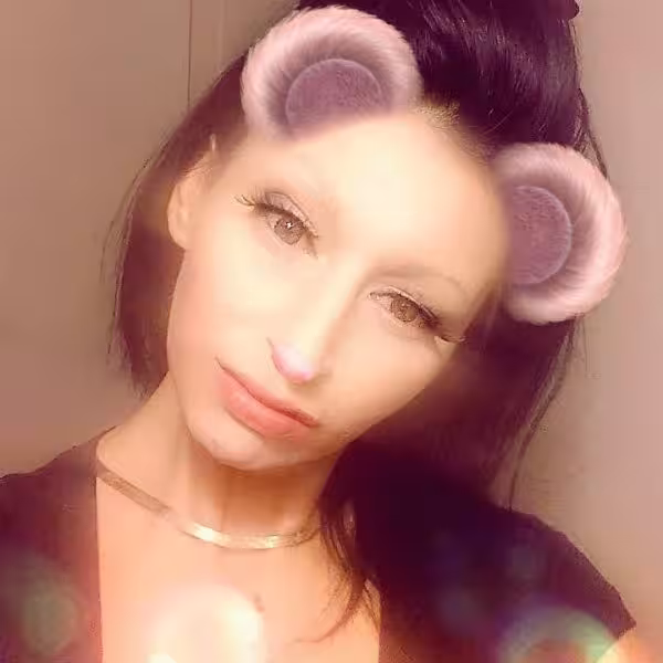 Escort Gina Galantie in Chicago, IL