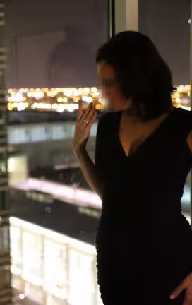 Escort/Massage/S&M Heather Devine in Chicago, IL
