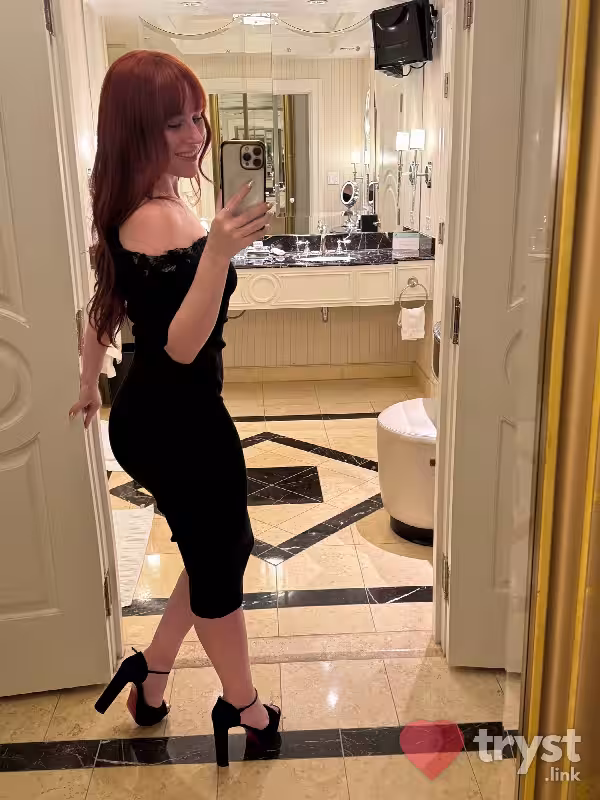 Escort/Massage Shayna Red in Chicago, IL