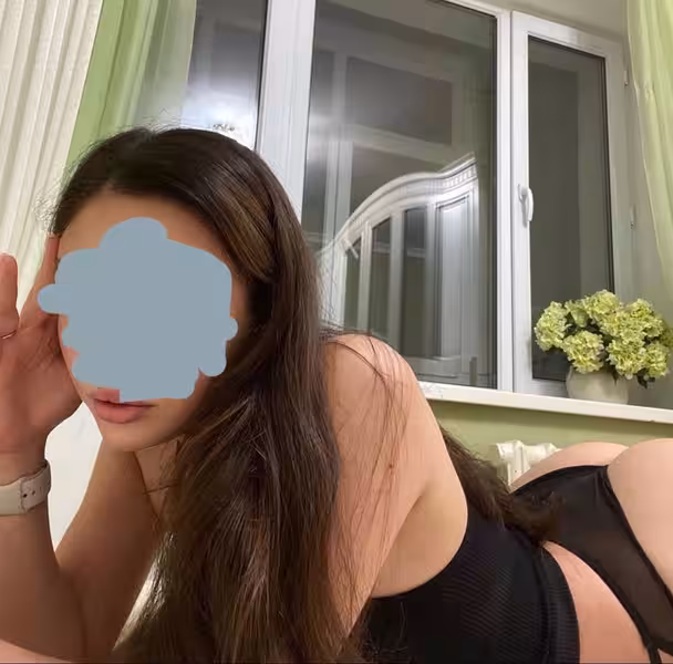 Escort Svetlana in Chicago, IL
