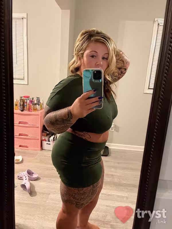 companion/Massage Dallas in Cleveland, OH
