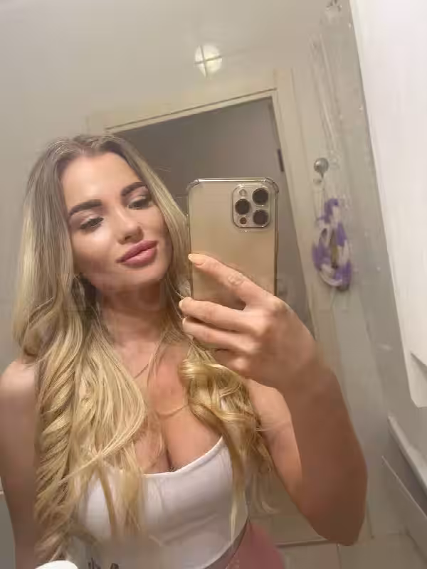 Escort Lily in Denver, CO