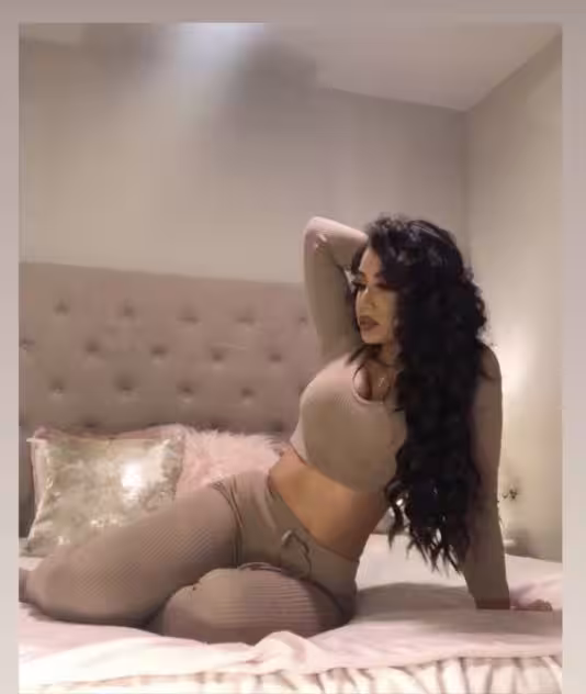 Escort Rayna / Reina in Los Angeles, CA