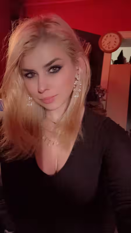 Escort Brianna Nae in Minneapolis, MN