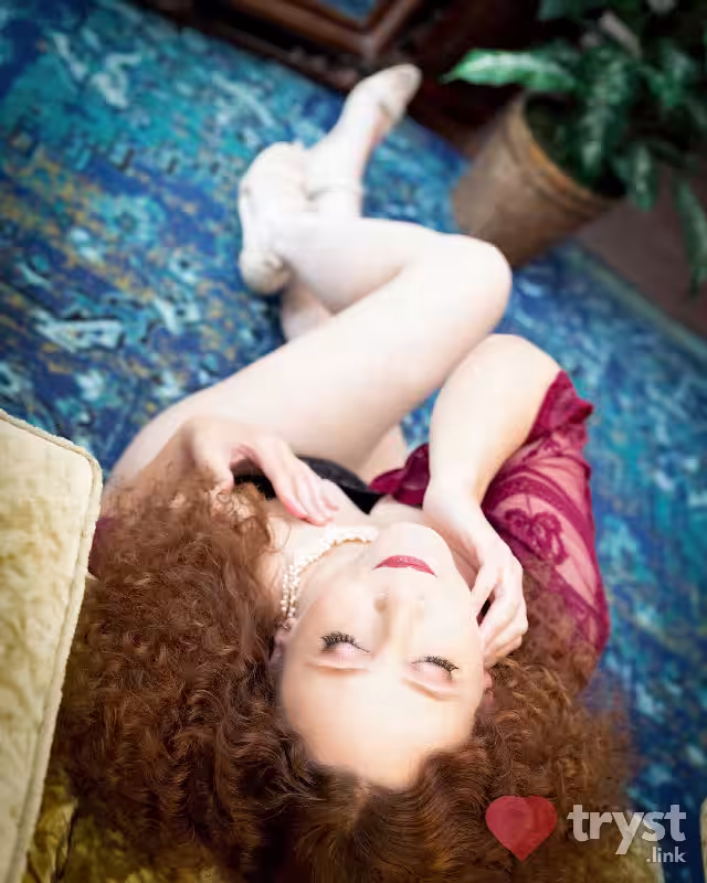 companion/Massage Ariel in Minneapolis, MN