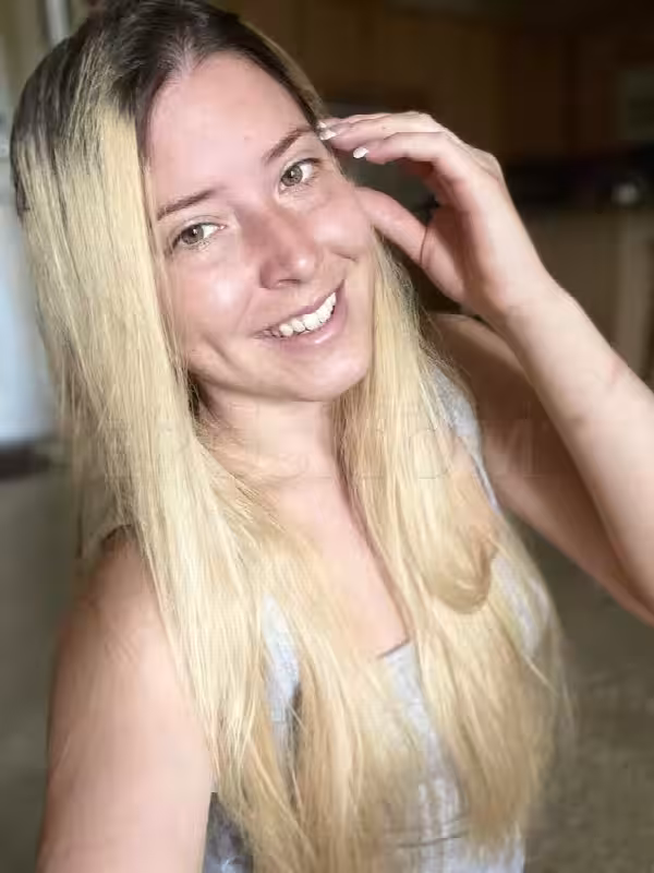 Escort Nella Marie in Minneapolis, MN