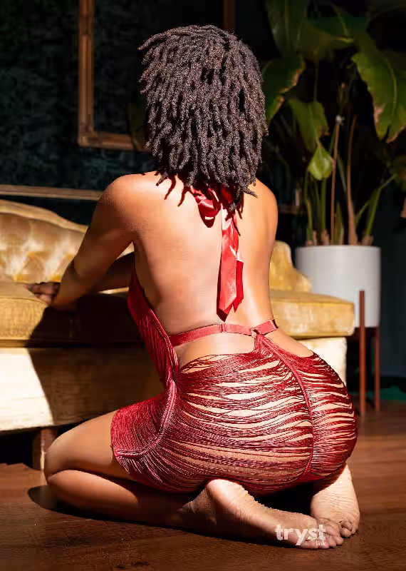 Escort/Massage Kira Noire in New York City - Manhattan, NY