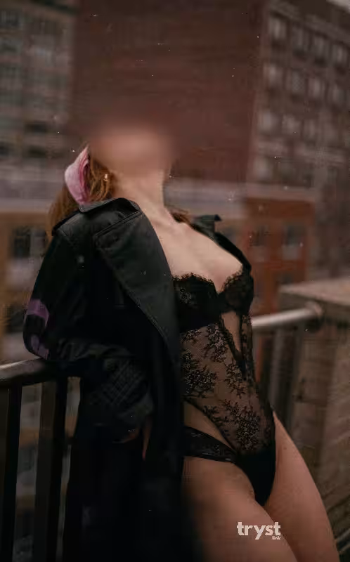 companion/Massage Mira in New York City - Manhattan, NY