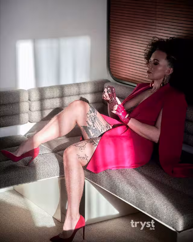 companion/Massage/S&M Hextyn in New York City - Manhattan, NY