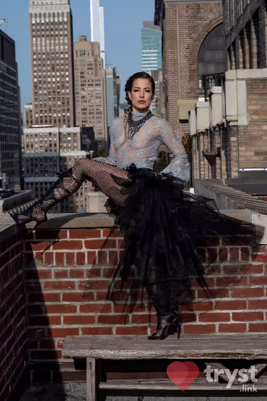 Massage/S&M Akasha Babalon in New York City - Manhattan, NY