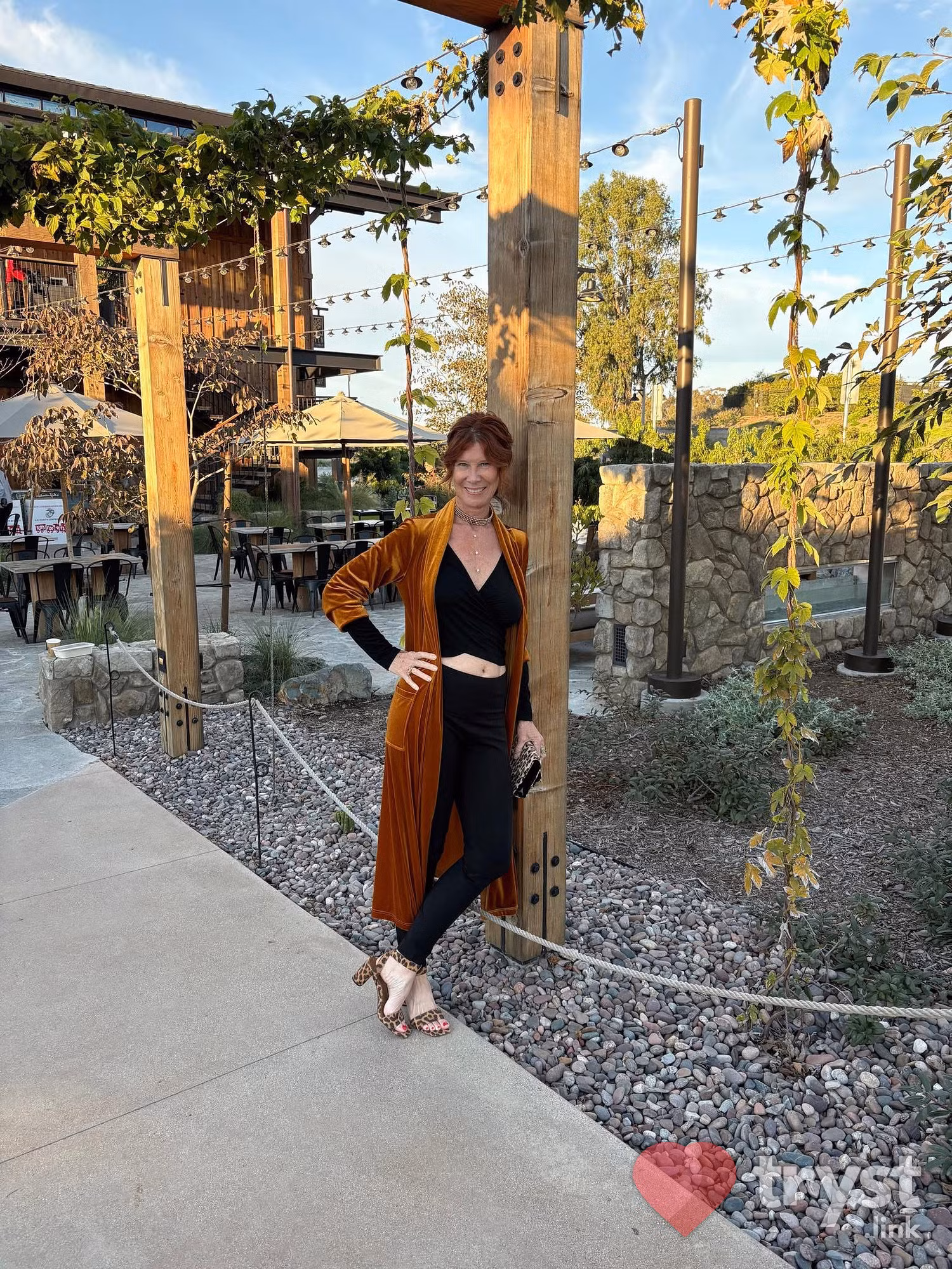 Massage Juliana McLovitt in Oceanside, CA