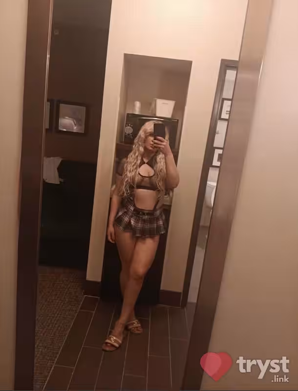 companion/Massage/S&M Carla in Richmond, VA