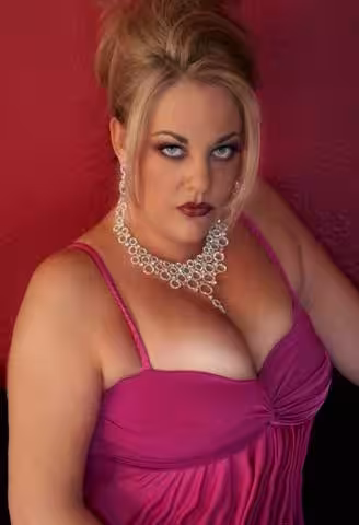 companion/Massage Ashley Devyne in Sacramento, CA
