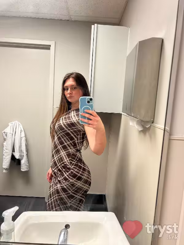 Escort/Massage/S&M Raya in St. Louis, MO