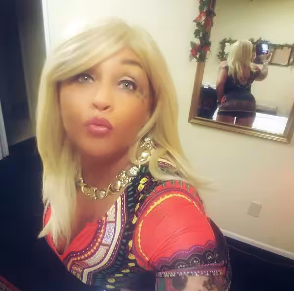 Escort/Massage/S&M Kendra / Sarah Starr in Tampa, FL
