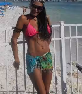 companion/S&M Joie in Tampa, FL