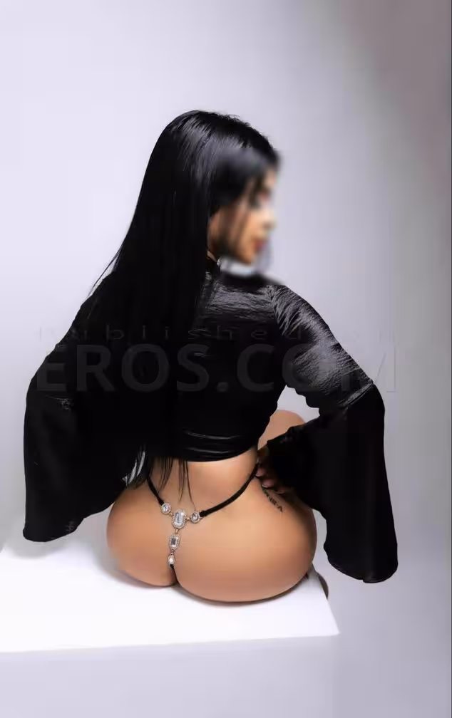 Escort Nubia in Tysons Corner, VA