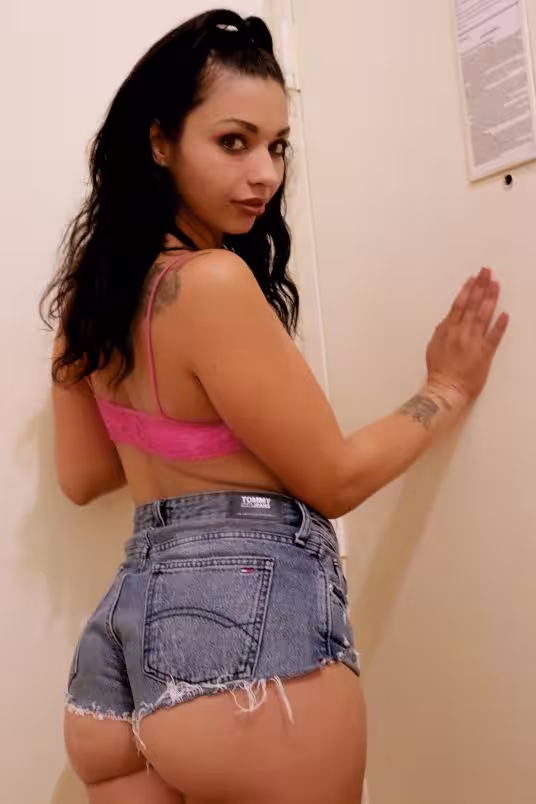 Escort Exoticluvn / Aura in Van Nuys, CA