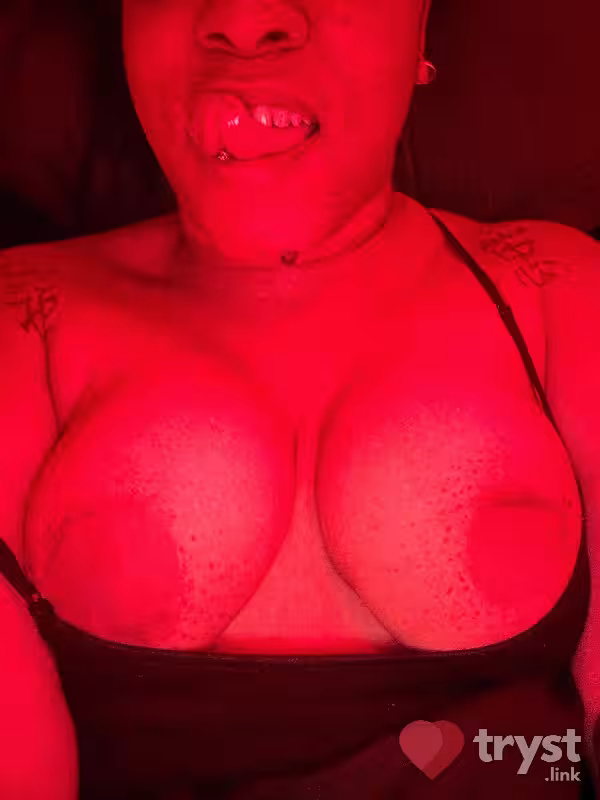 Escort/Massage Khameleon in Virginia Beach, VA