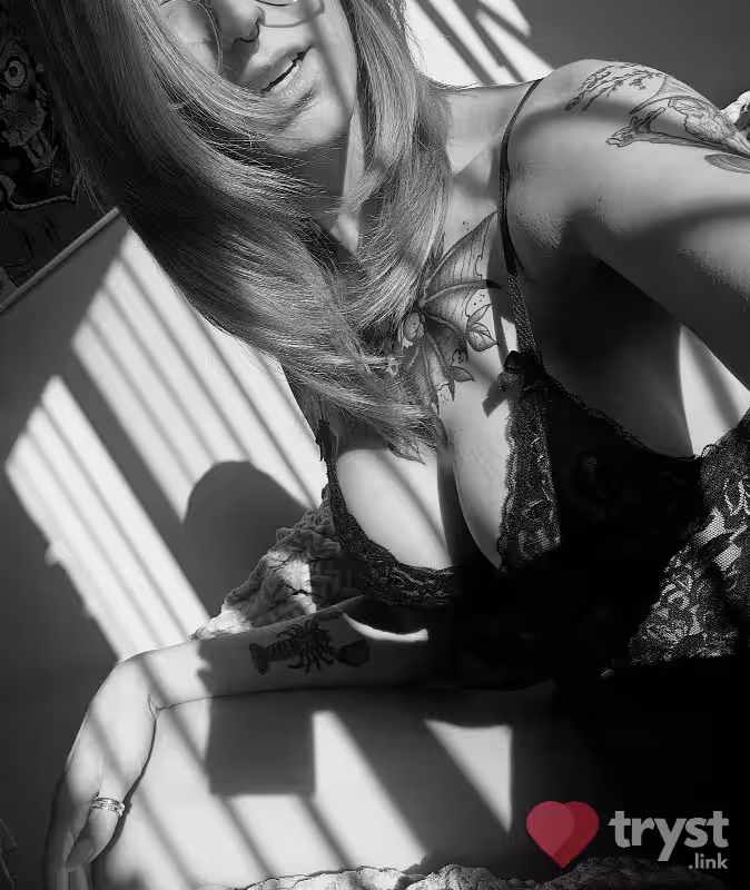 Escort/Massage Rylie Smith in West Des Moines, IA